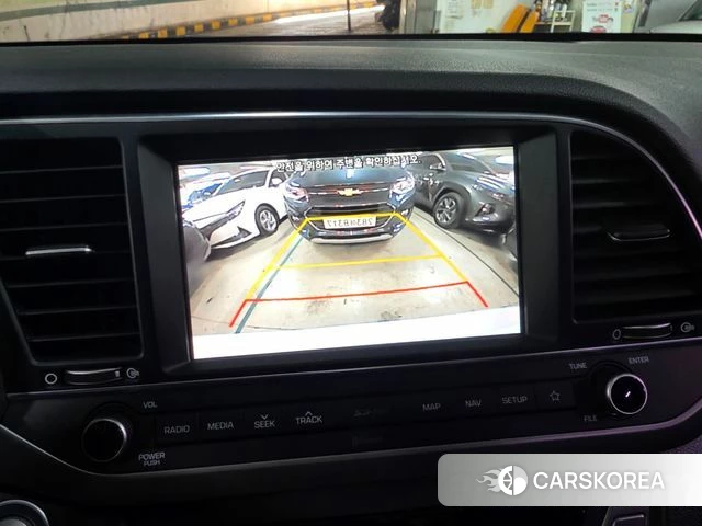 Hyundai Avante AD 2018 Белый из Кореи, фото 6