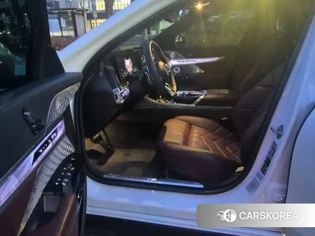 BMW i7 (G70) 2023 Белый из Кореи, фото 6