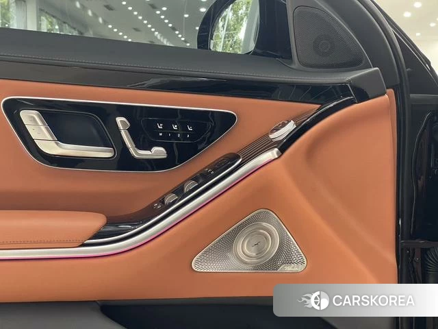 Mercedes-Benz S-class 2023 Черный из Китая, фото 6