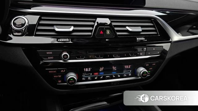 BMW 5 Series (G30) 2019 Белый из Кореи, фото 6