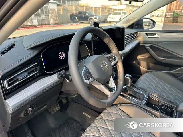 Volkswagen Sagitar 2025 Черный из Китая, фото 6