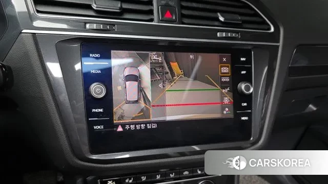 Volkswagen Tiguan second Generation 2020 Белый из Кореи, фото 6