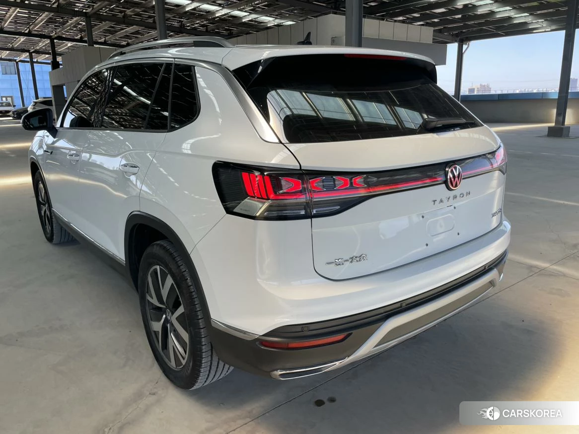 Volkswagen Tanyue 2022 Белый из Китая, фото 6