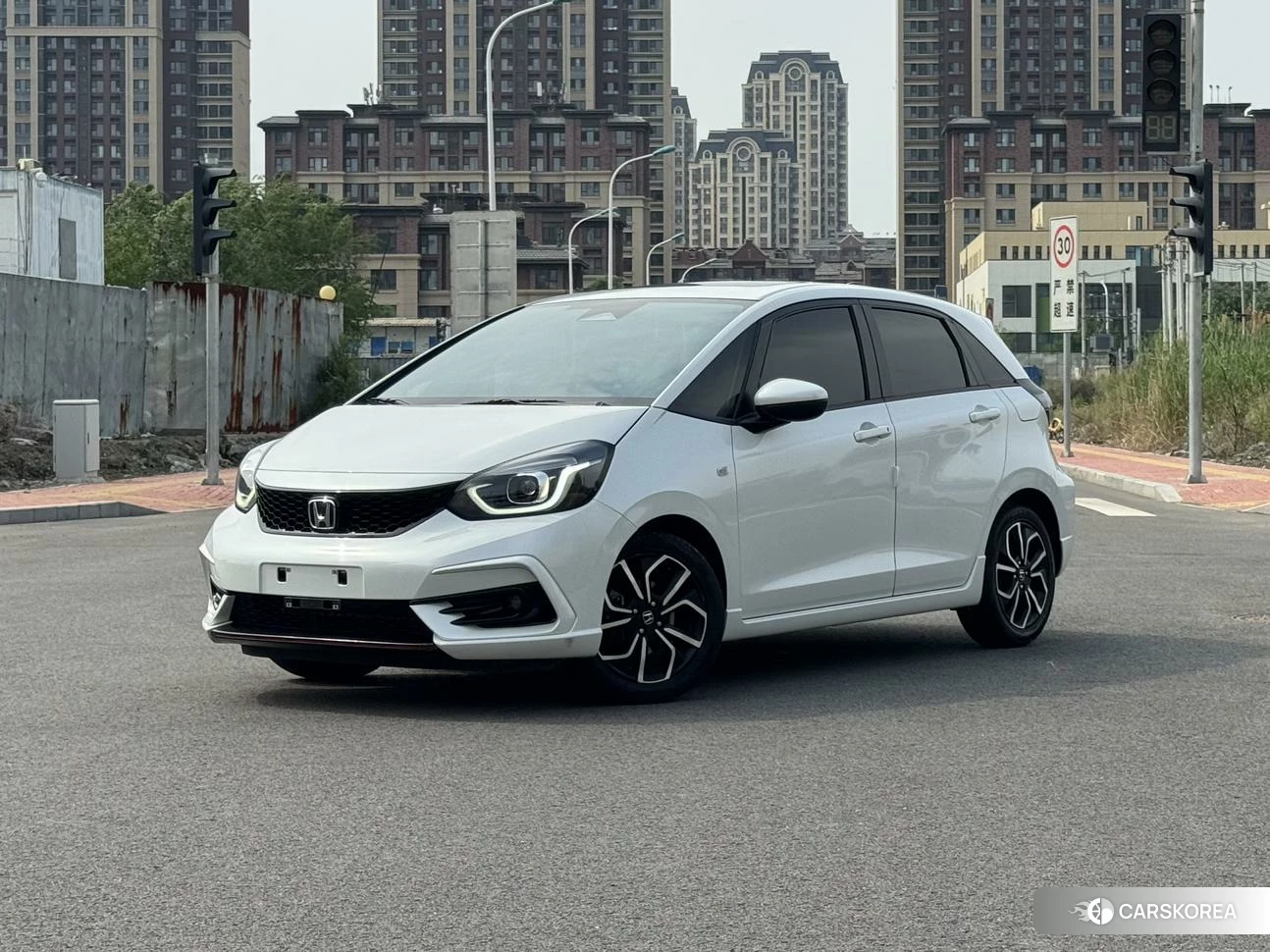 Honda LIFE 2023 Белый из Китая, фото 6