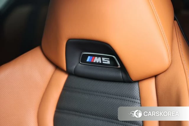 BMW M5 2021 Серебристо-серый из Китая, фото 6