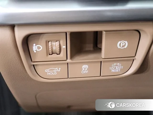 Hyundai Grandeur Hybrid (GN7) 2023 Черный из Кореи, фото 6