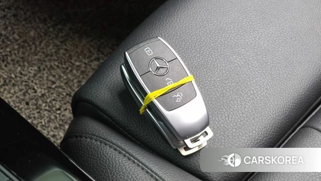 Mercedes-Benz A-Class W177 2021 Белый из Кореи, фото 6