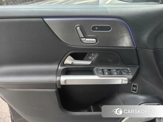 Mercedes-Benz GLB 2021 Черный из Китая, фото 6