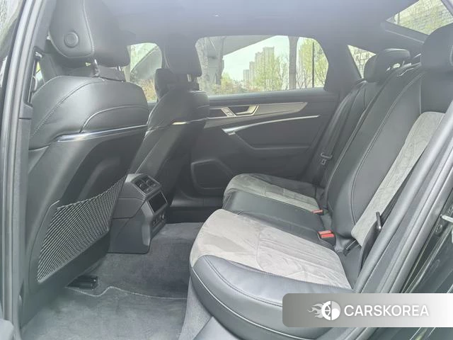 Audi A6L 2024 Черный из Китая, фото 6