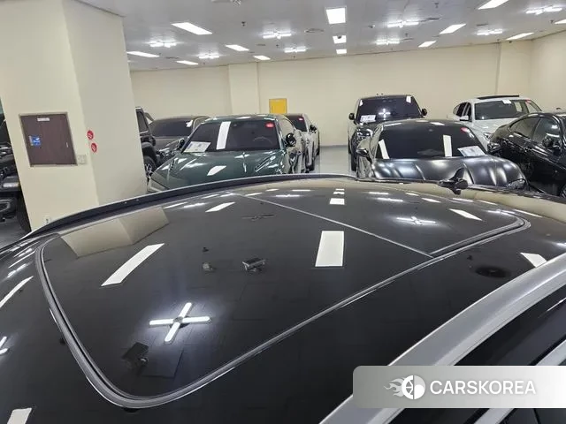 Audi e-Tron 2023 Черный из Кореи, фото 6