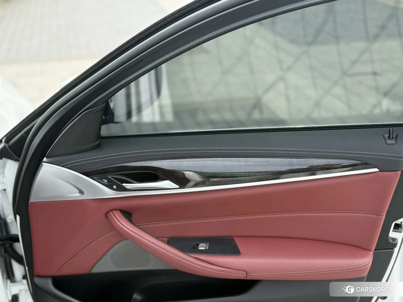 BMW 5 series 2022 Белый из Китая, фото 6