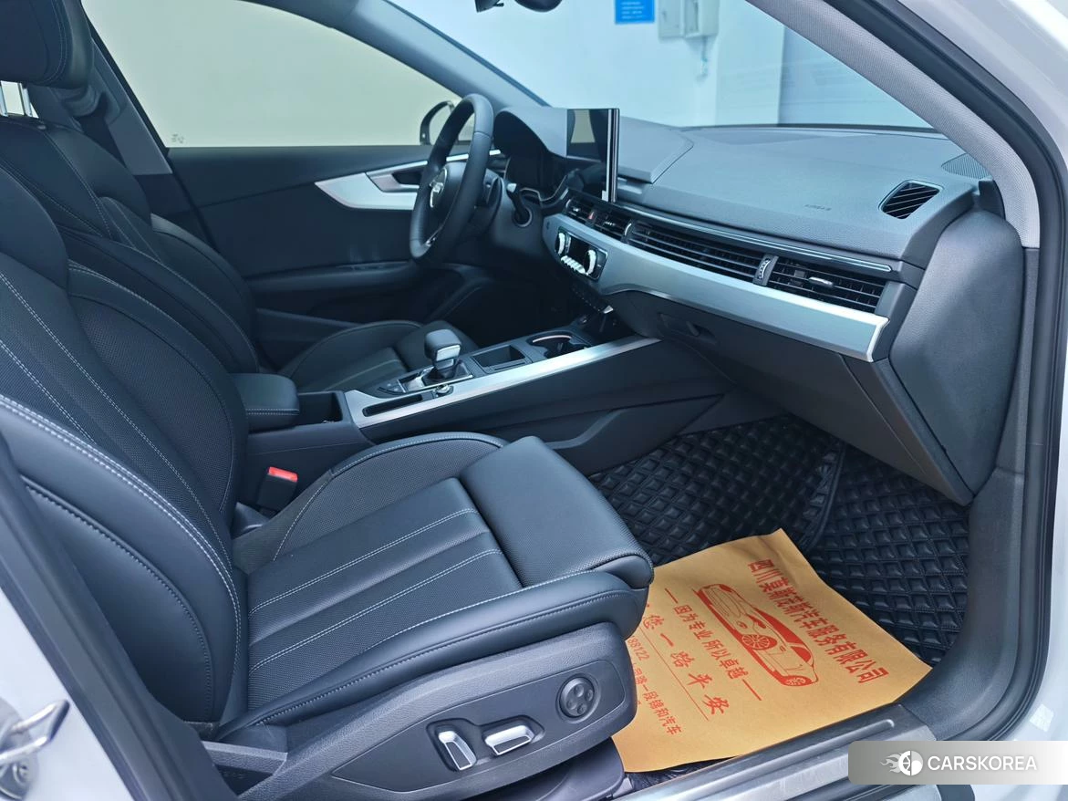 Audi A4L 2025 Белый из Китая, фото 6
