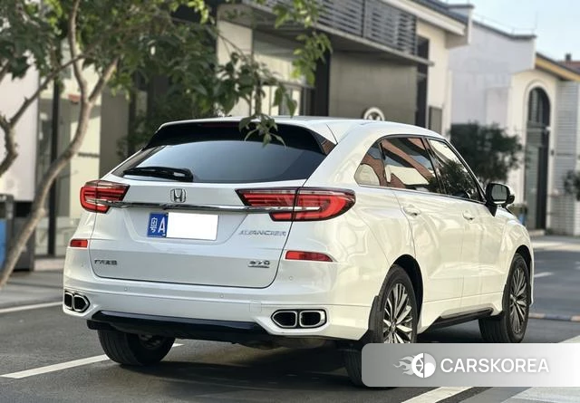 Honda Crown Road 2022 Белый из Китая, фото 6