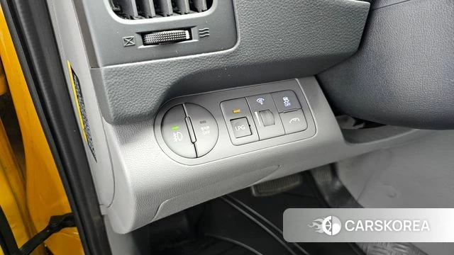 Hyundai The New Grand Starex 2018 Желтый из Кореи, фото 6