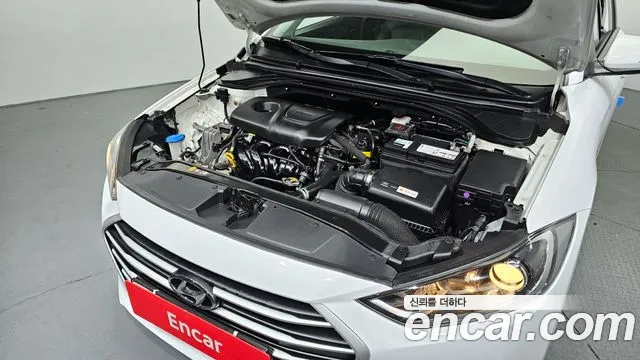 Hyundai Avante AD id 2654410 из Кореи 6