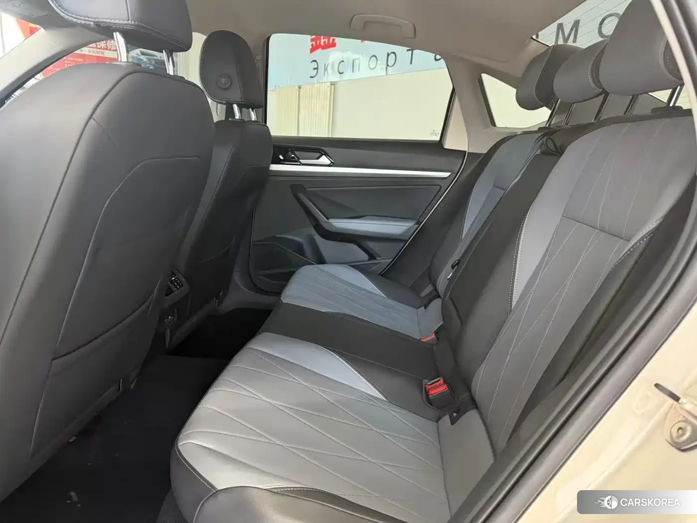 Volkswagen Lavida 2023 Silver/gray из Китая, фото 6