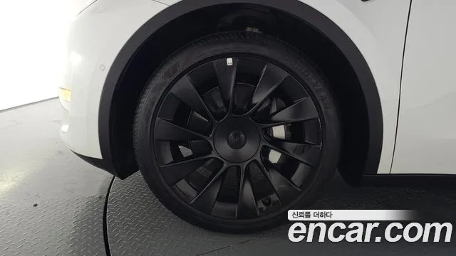 Tesla Model Y id 2660470 из Кореи 6