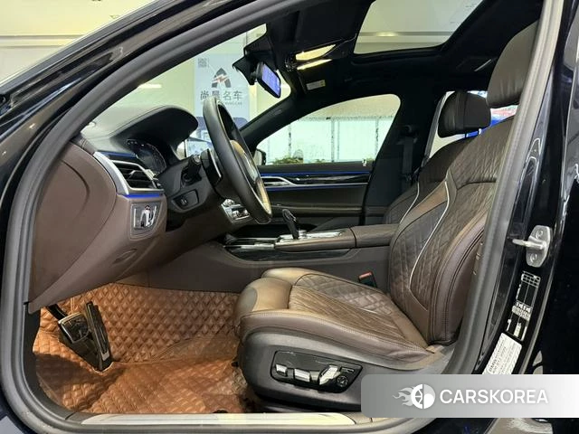 BMW 7 series 2022 Черный из Китая, фото 6