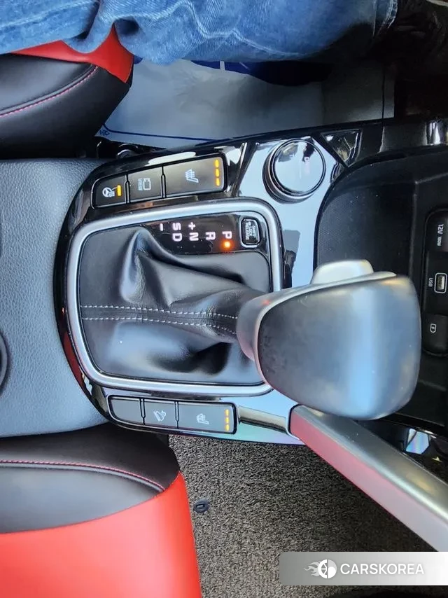 Kia Seltos 2021 Черный двухцветный из Кореи, фото 6