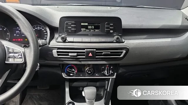 Kia Seltos 2021 Белый из Кореи, фото 6