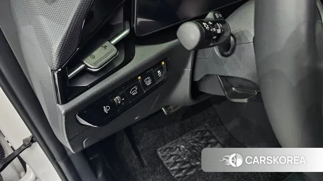 Kia Di Ol Nu Niro 2023 Белый из Кореи, фото 6