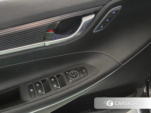 Hyundai Grandeur IG Hybrid 2019 Черный из Кореи, фото 6