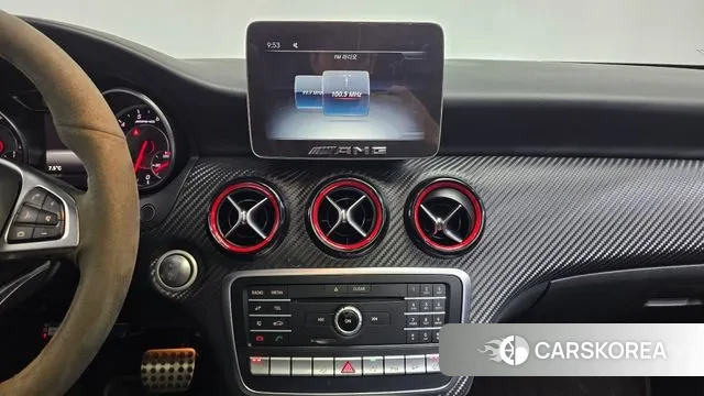 Mercedes-Benz A-Class W176 2018 Белый из Кореи, фото 6