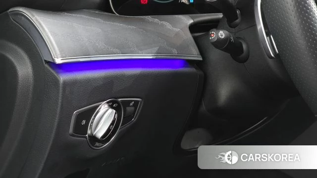 Mercedes-Benz E-Class W213 2022 Серебряный из Кореи, фото 6