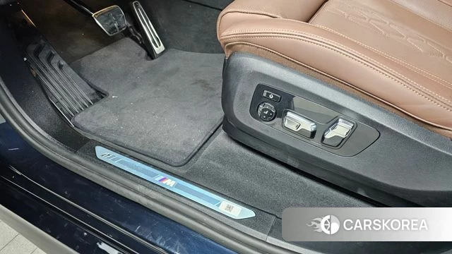 BMW X5 (G05) 2025 Черный из Кореи, фото 6