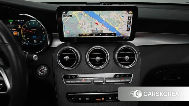 Mercedes-Benz GLC-Class X253 2021 Белый из Кореи, фото 6