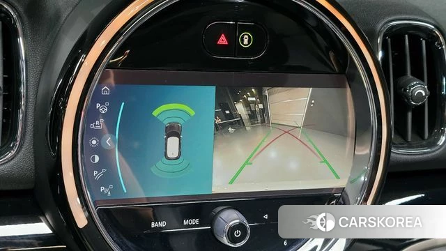 Mini Cooper Countryman 2023 Песочный из Кореи, фото 6