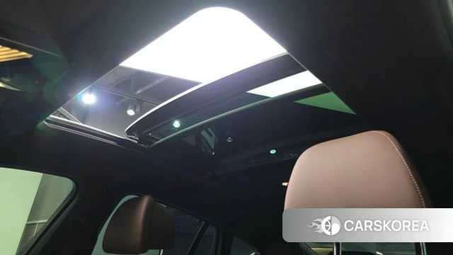 BMW X6 (G06) 2024 Небесно-голубой из Кореи, фото 6