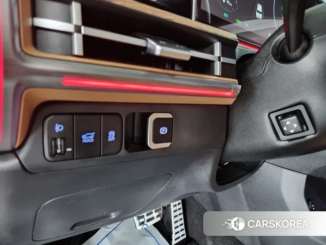 Hyundai Santa Fe (MX5) 2024 Красный из Кореи, фото 6