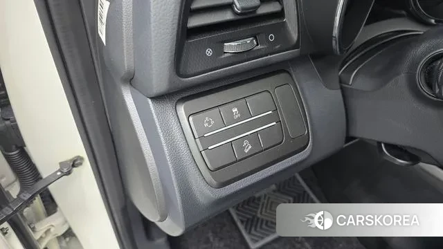 Ssangyong Tivoli Air 2019 Белый из Кореи, фото 6