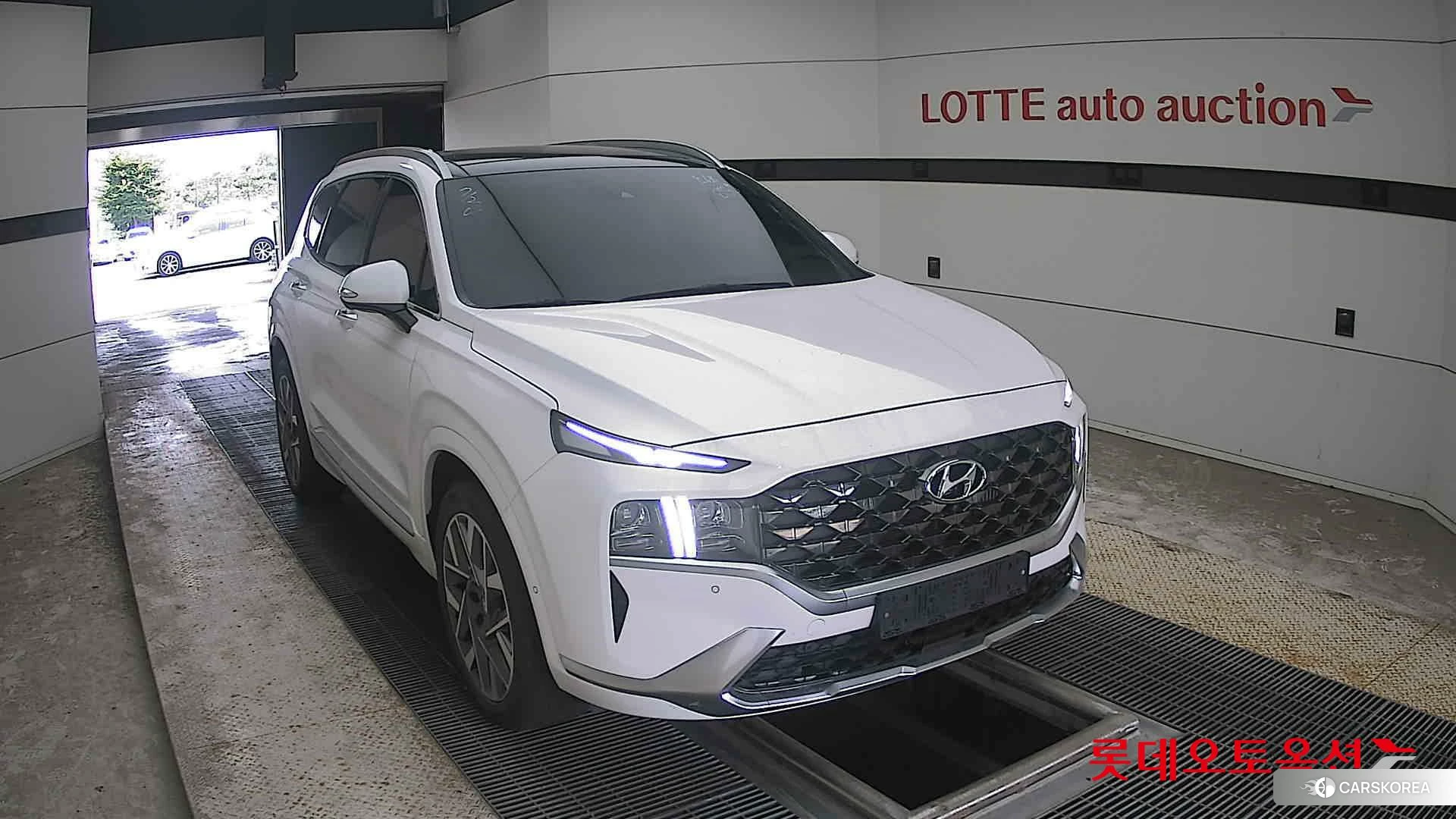 Hyundai Santa Fe 2021 Белый из Кореи, фото 6
