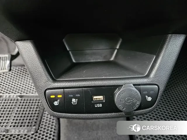 Kia The New Kia Ray 2023 Белый из Кореи, фото 6