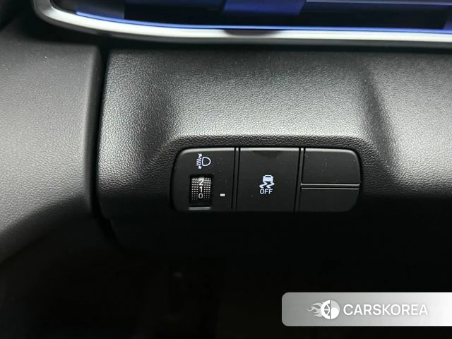 Hyundai The New Avante (CN7) 2024 Белый из Кореи, фото 6