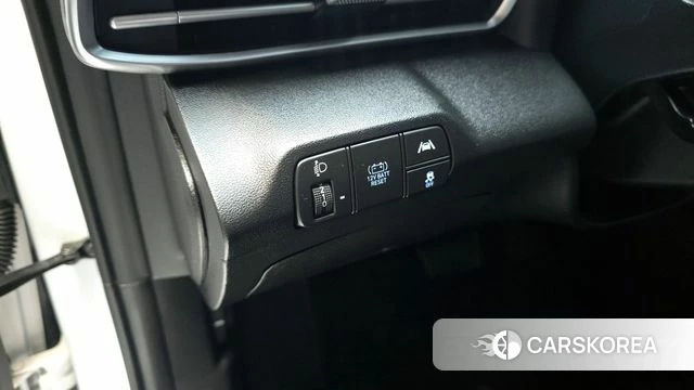 Hyundai Avante Hybrid (CN7) 2023 Белый из Кореи, фото 6