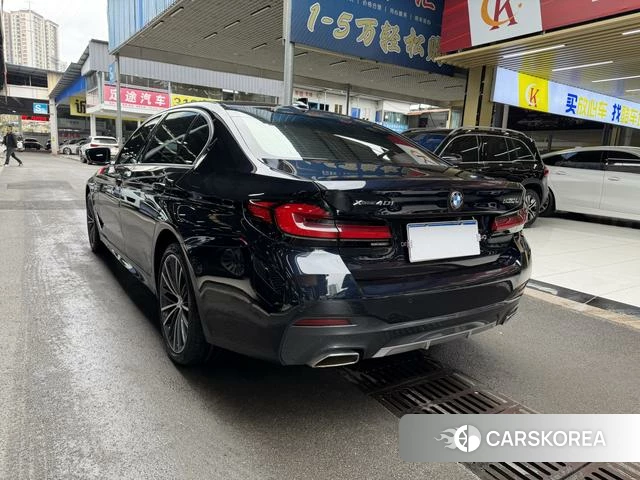 BMW 5 series 2023 Черный из Китая, фото 6