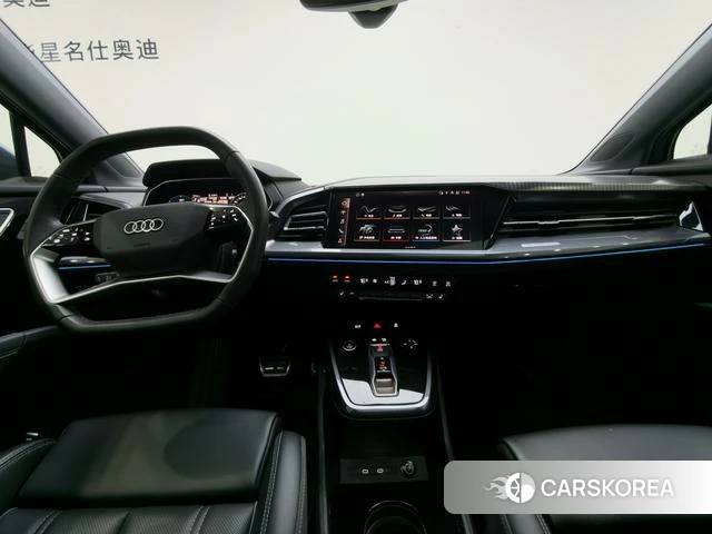 Audi Q4 e-tron 2024 Синий из Китая, фото 6