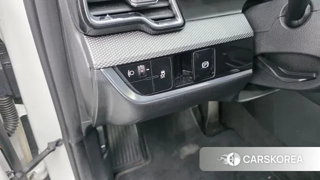 Kia Sportage 5th Generation 2022 Белый из Кореи, фото 6