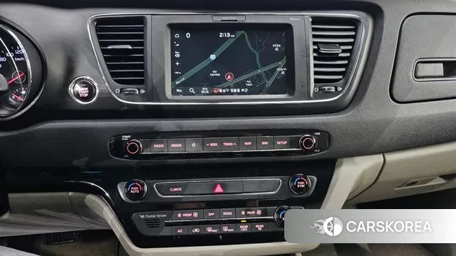 Kia The New Carnival 2019 Белый из Кореи, фото 6