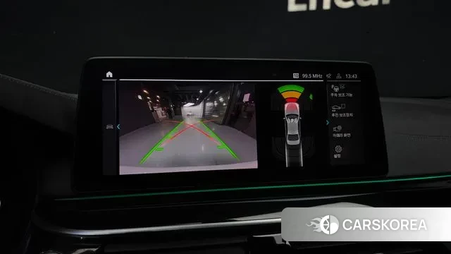 BMW 5 Series (G30) 2021 Белый из Кореи, фото 6