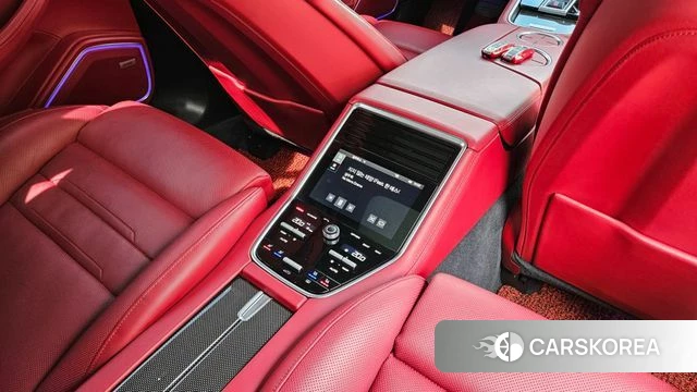 Porsche Panamera (971) 2018 Красный из Кореи, фото 6