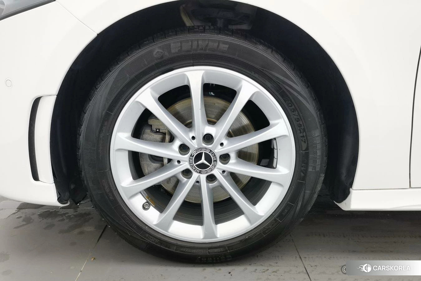 Mercedes-Benz Class A 2021 Белый из Китая, фото 6