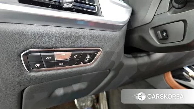 BMW X7 (G07) 2023 Серый из Кореи, фото 6