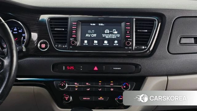 Kia The New Carnival 2019 Белый из Кореи, фото 6