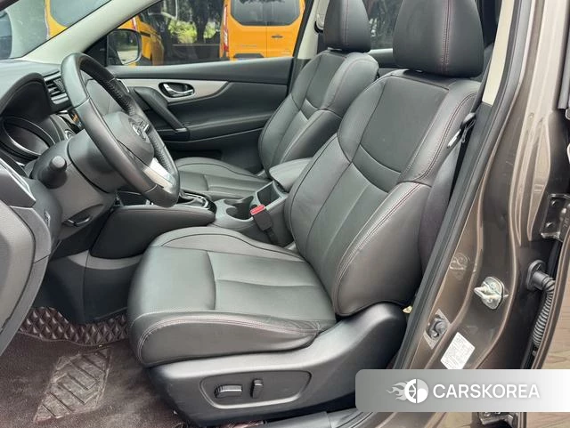 Nissan Qashqai 2021 Темно-серый из Китая, фото 6