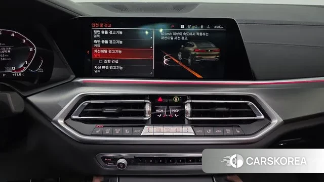 BMW X6 (G06) 2022 Светло-зеленый из Кореи, фото 6