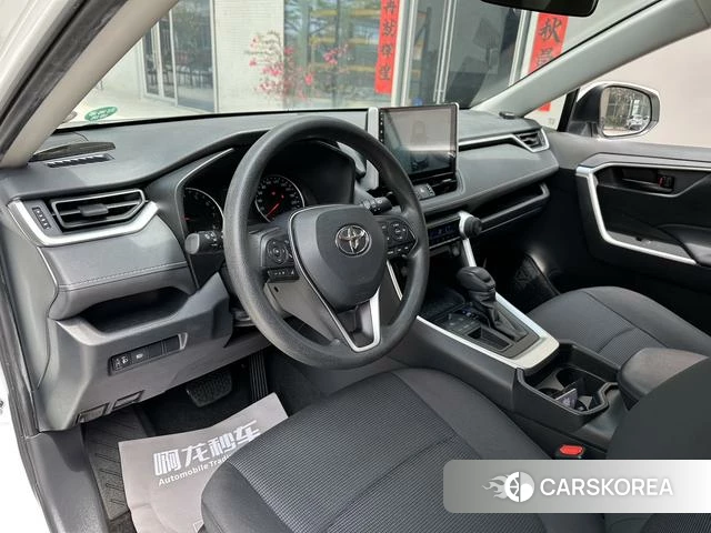 Toyota RAV4 Rongfang 2021 Белый из Китая, фото 6